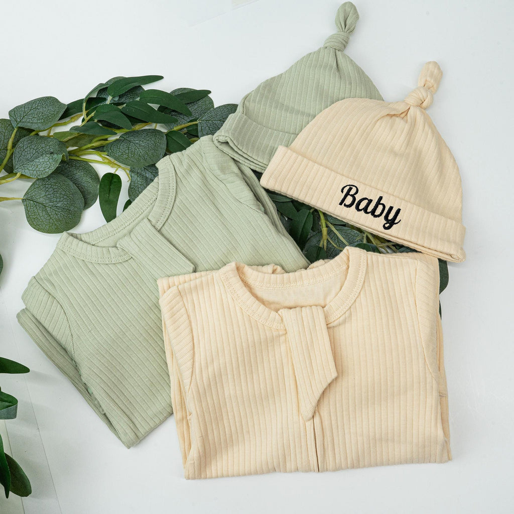 Personalized Baby Outfit Set | Romper and Hat Set | Organic Cotton | Custom Name Newborn Coming Home Outfit | Neutral Baby Shower Gift