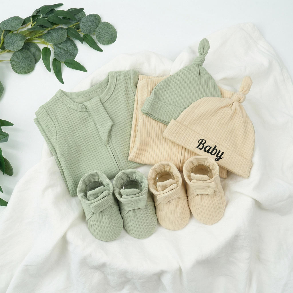 Personalized Baby Outfit Set | Romper and Hat Set | Organic Cotton | Custom Name Newborn Coming Home Outfit | Neutral Baby Shower Gift