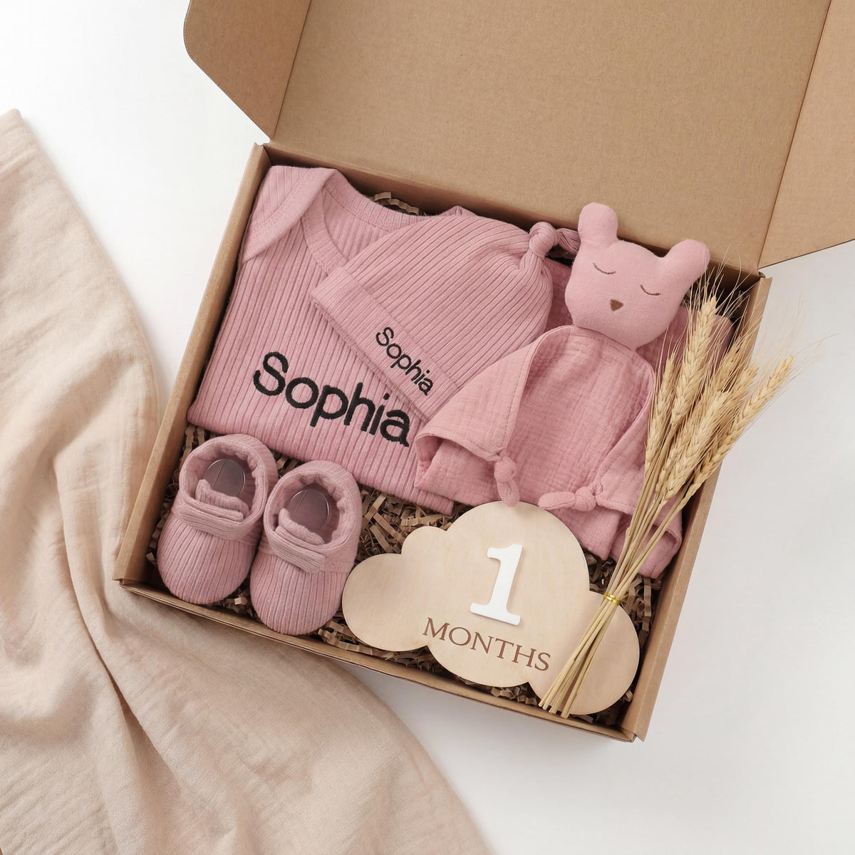 Personalized Organic Cotton Baby Gift Box, Newborn Welcome Set, Bear Lovey, Bodysuit, Beanie, Socks
