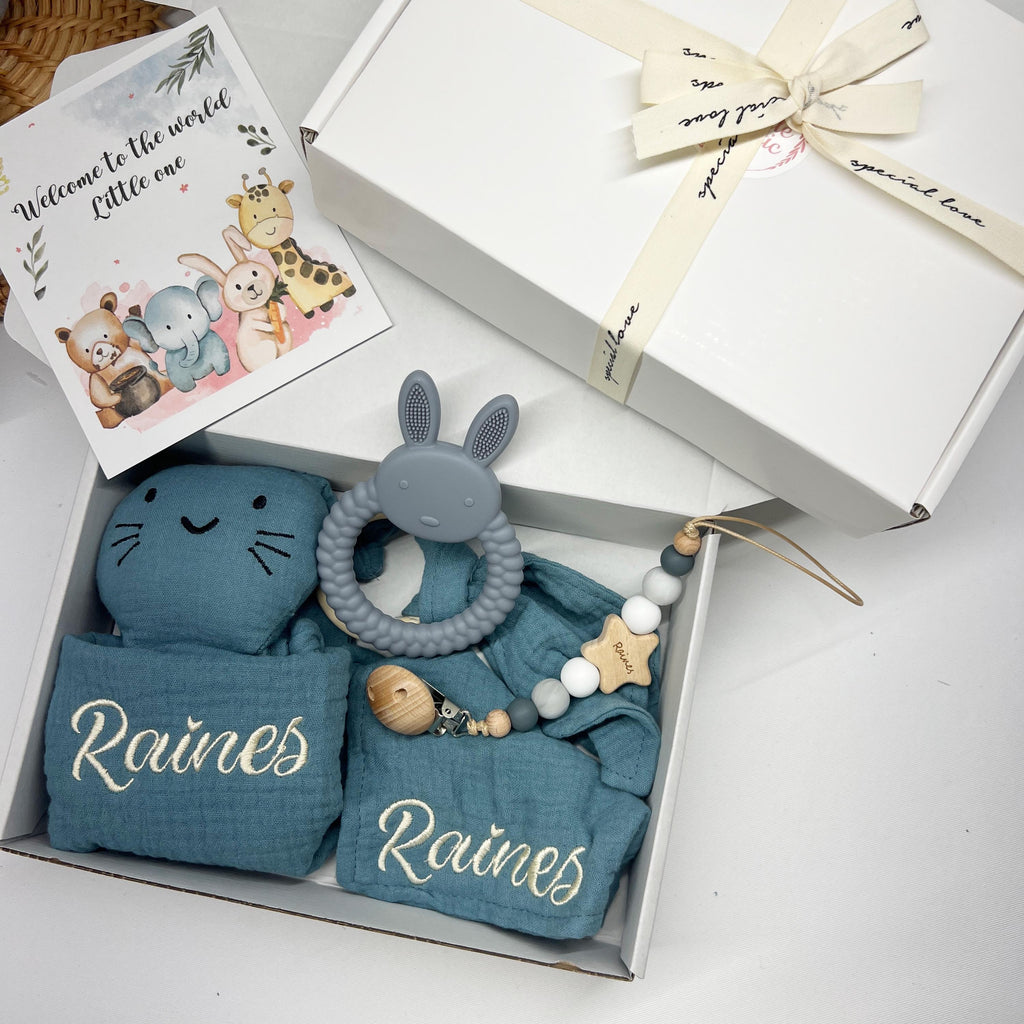 Personalized Bunny Lovey Set – Custom Baby Gift with Name Embroidery, Pacifier Clip & toy – Newborn Gift Set