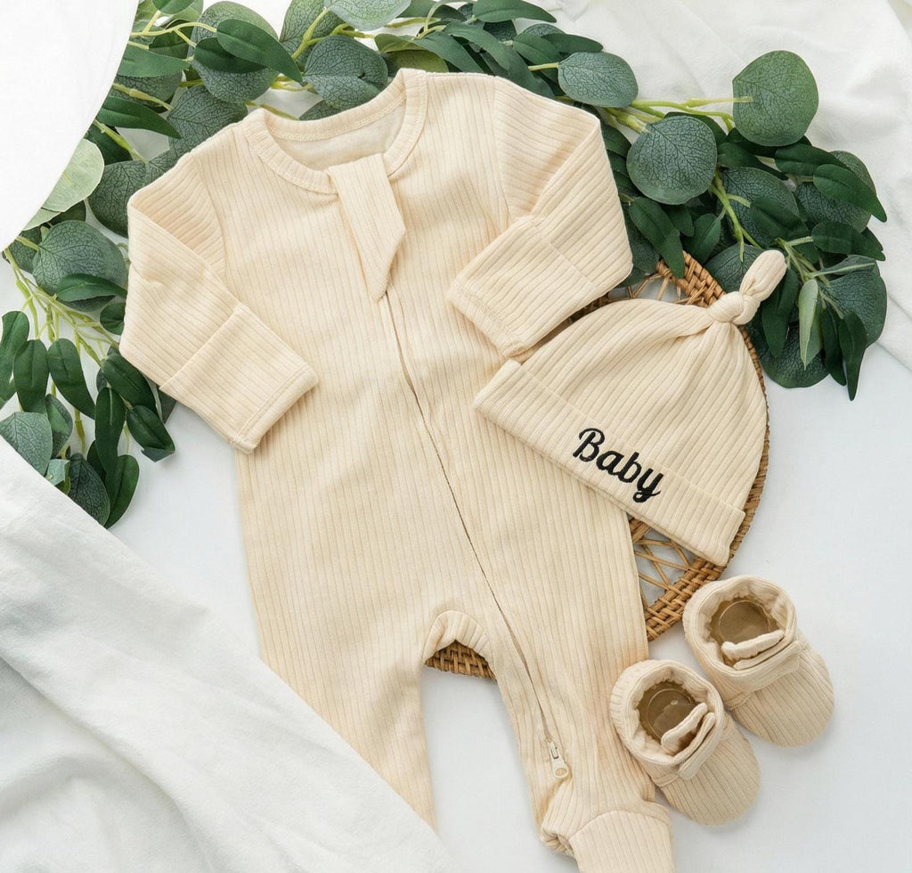 Personalized Baby Outfit Set | Romper and Hat Set | Organic Cotton | Custom Name Newborn Coming Home Outfit | Neutral Baby Shower Gift