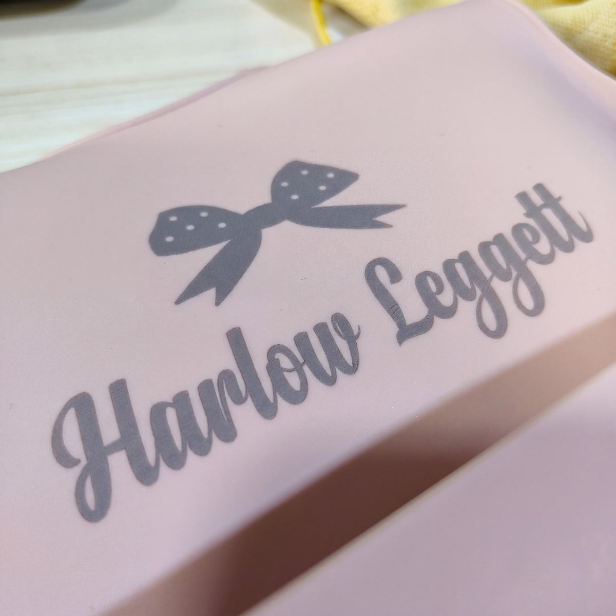 Personalized Silicone Baby Feeding Set, Bib, Plate, Bowl, Spoon, Snack Cup (Gift Box)